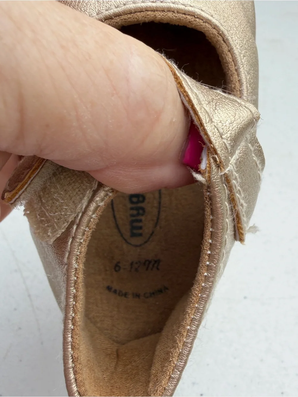 my ggpp  Metallic Gold Mary Jane Shoes with Scallop Trim